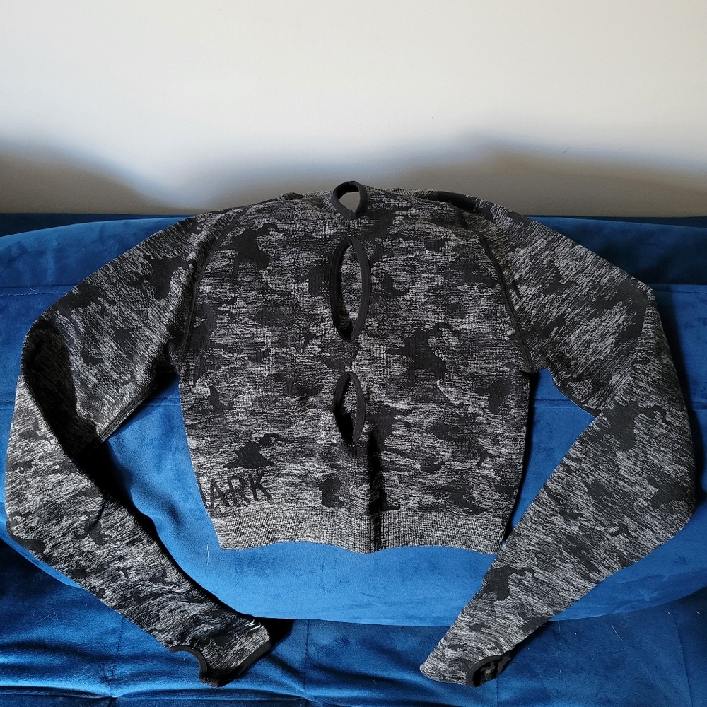 Gymshark seamless camo crop